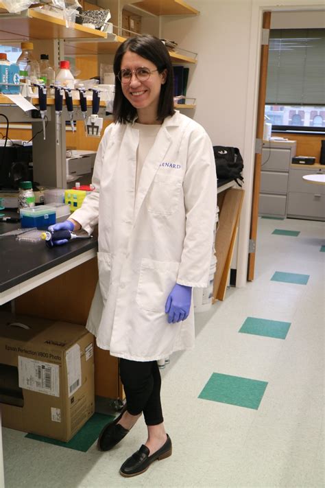 Faculty Spotlight: Dr. Allison Lopatkin | Barnard Biology