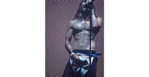 Jared Leto S Shirtless Crotch Grab 21 Signs Bulges Are The New Boobs