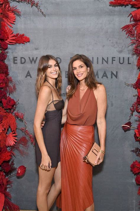Kaia Gerber Looks Exactly Like Her Mom Cindy Crawford In These Pics