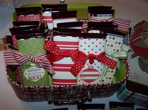 Plus, it makes opening gifts and stocking stuffers way. 1063 best Candy Crafts images on Pinterest | Gift ideas, Hand made gifts and Handmade gifts