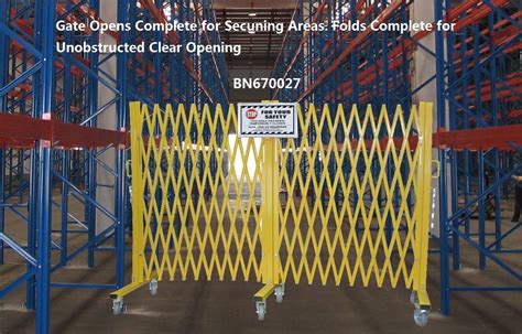 Yellow Folding Barrier Gate Accordion Safety Barriers Max Opening 20 X