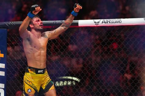 ufc 296 and still twitter reacts to alexandre pantoja s successful defense