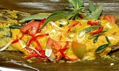 Cek cara masak opor ayam di sini! Resep Pepes Ikan Mas Bumbu Kuning - Resepmamakusuka