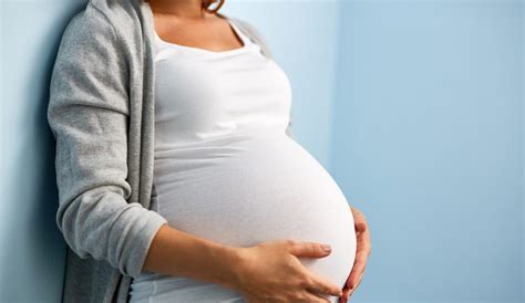 ᐅ Schwanger Mit 14 Infos Ursachen Risiko And Abtreibung