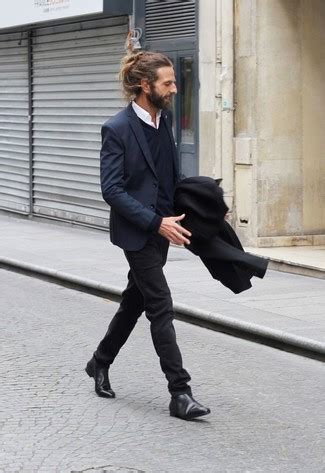 Chelsea style ankle boots are renowned for providing a comfortable and statement look to accompany smart and casual looks. Which Skinny Jeans To Wear With Black Leather Chelsea ...