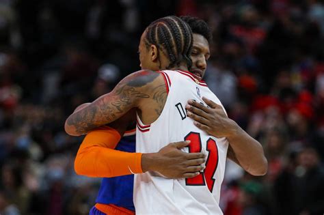 Nba Demar Derozans 31 Points Help Bulls Get By Knicks Abs Cbn News