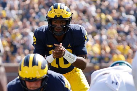 Welcome To Michigan 10 Thoughts On 10 Freshmen Who Played In The Season Opener Bvm Sports