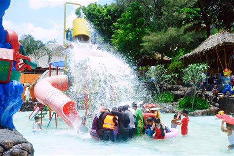 Seperti waterpark pada umumnya, bumi sempaja waterpark juga menyediakan wahana air yang menyenangkan lokasi. Tiket Masuk Tirtania Waterpark Bogor 2019, Jam Buka dan Wahana