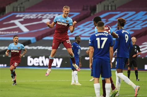 Watford in the 10th minute with a tremendous header off jarrod bowen's cross into the box. Přestup, lockdown, góly, karanténa. Fotbalista Tomáš ...