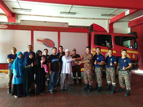 Beberapa laluan di sekitar ibu negara akan dilencongkan secara berperingkat bagi memberi laluan kepada acara perbarisan hari anggota bomba sedunia 2019, sabtu ini. Serahan Kek Sempena Hari Bomba 2019 - Berita Parti Islam ...