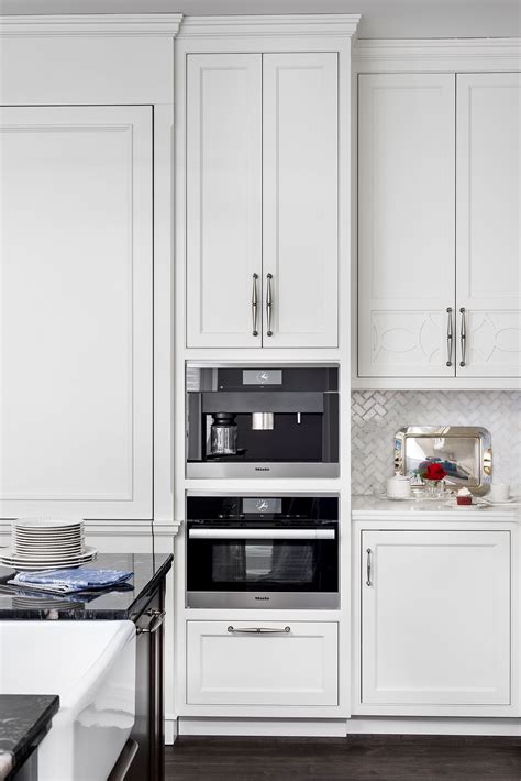 Find great deals on miele appliances at castle kitchens in toronto, ontario canada. Painted maple kitchen cabinetry. Miele coffee machine and ...