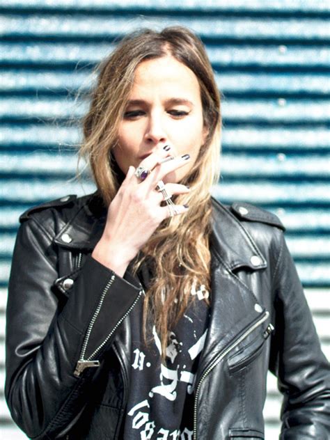 Julia ducournau's stylish photocall look made the case for summer separates. Julia Ducournau - SensaCine.com