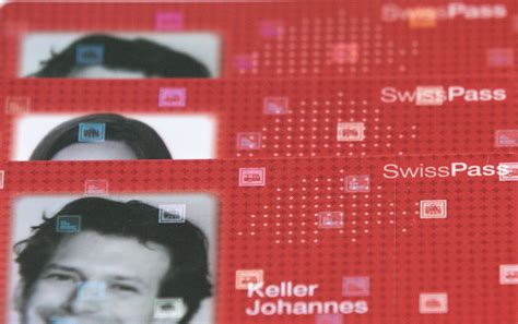 La Nouvelle Carte De Transport Swisspass En Cinq Questions Rtsch