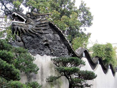 He 16th Century Yuyuan Garden At Shanghai China Walls Divide The