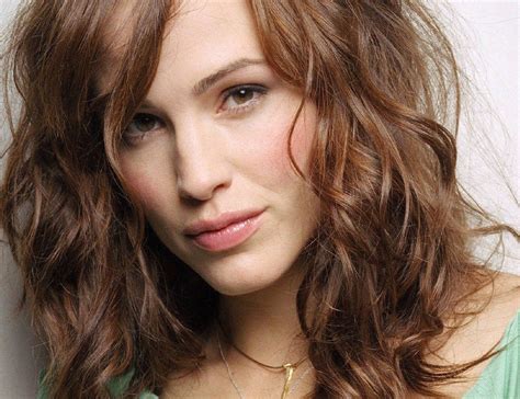 When you're a celebrity, even the smallest change to your hair can garner attention in the media. 30+ People With Rare Dark Blue Eyes