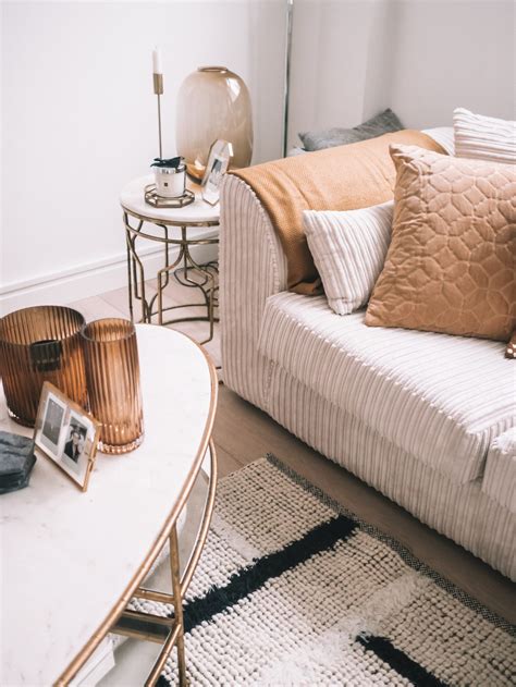 4 shares myanmar ambassador to the uk is barricaded inside his hampstead home. Re Decorating My Lounge | H&M Home | Love Style Mindfulness - Fashion & Personal Style Blog