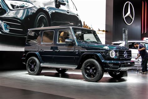 Its passion, perfection and power make every journey feel like a victory. 2018 Detroit Auto Show: The first Mercedes-Benz G-Class in ...