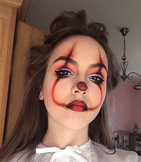 16 Ridiculously Pretty Makeup Looks To Try This Halloween Halloween