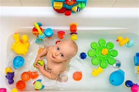 Top 10 best baby bathtubs in 2021. 10 Best Must-Have Bath Accessories for Babies - The Bathtubber