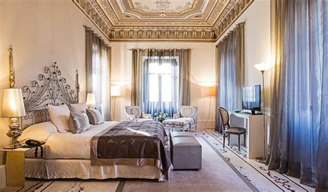 But that is not to say the palacio hasn't moved with the times. Hospes Palacio de los Patos ( Granada, Spain ) | Design ...