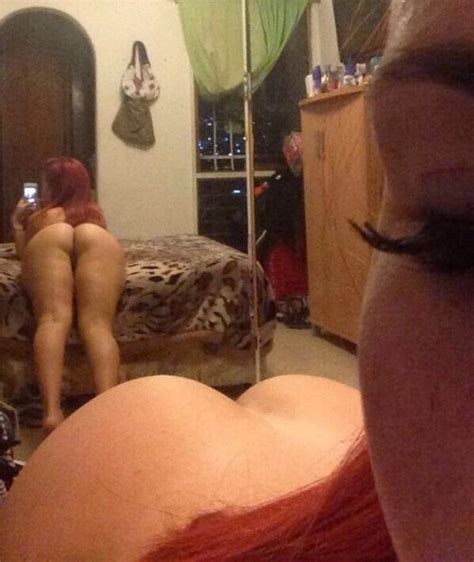 Ass Cheeks And Butt Crack Shesfreaky
