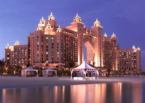 The Luxury Atlantis Palm Hotel In Dubai Found The World