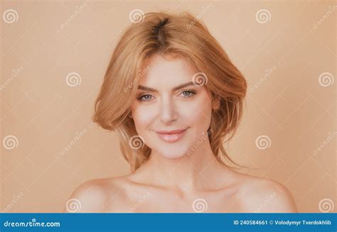 Natural Beauty Woman With Nude Makeup Sensual Blonde Girl Portrait