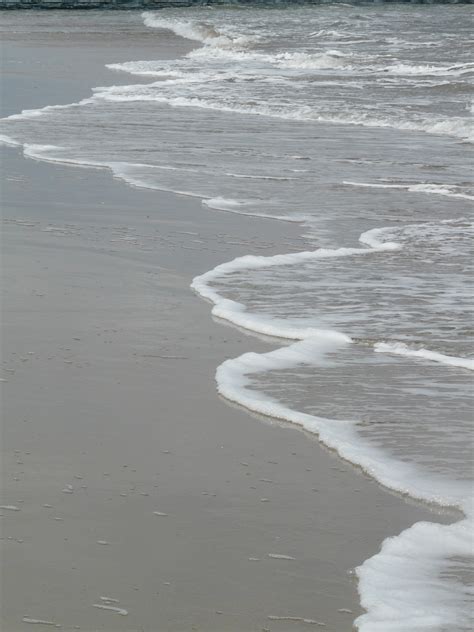 รูปภาพ ชายหาด ชายฝั่ง ทราย ฝั่งทะเล โฟม น้ำแข็ง สเปรย์ เนื้อน้ำ เศษส่วน มหาสมุทรอาร์