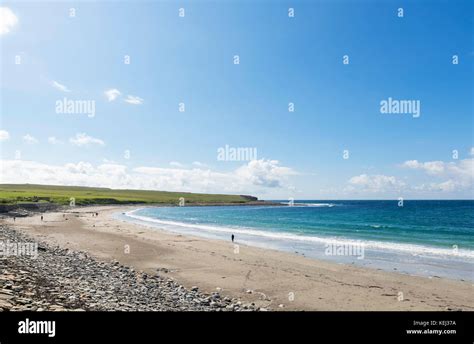 Walking Orkney Beach Hi Res Stock Photography And Images Alamy