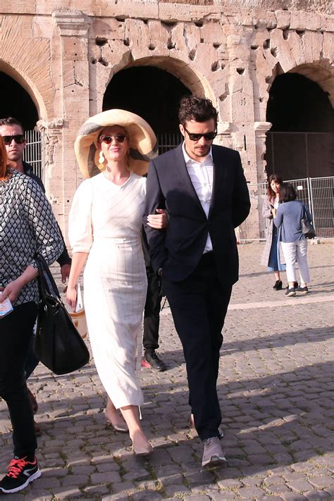 In a new cover story with people, perry shared that the couple's spending time apart in 2017 helped build the bond they. Katy Perry and Orlando Bloom back together in Rome