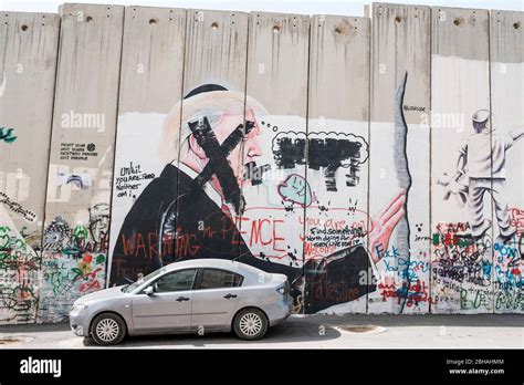 The wall between Palestine and Israel in Bethlehem Stock Photo - Alamy