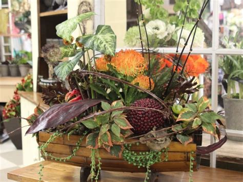 Fresh floral arrangements by wisteria. Silk Floral Arrangements - Wisteria Flowers and Gifts