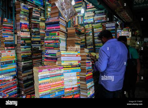Secondhand Bookstall At Nilkhet Book Market Dhaka Bangladesh Stock