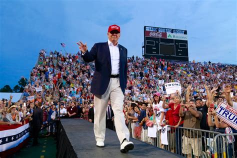 Donald Trump Fails To Fill Alabama Stadium But Fans Zeal Is Undiminished The New York Times