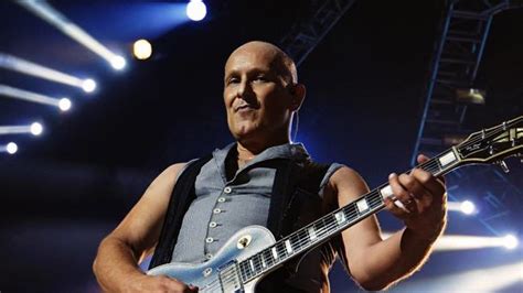 Def Leppard Guitarist Vivian Campbell To Miss Fall Tour Due To Cancer