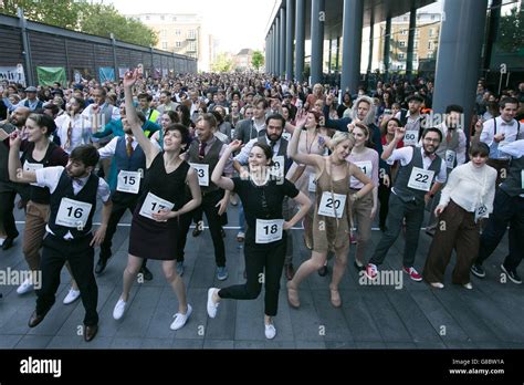 Guinness World Record Attempt For Charleston Dance S Cancer Centre Appeal Spitalfields Market
