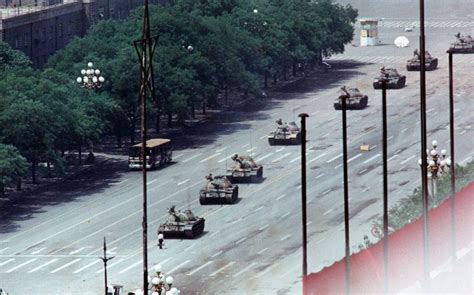40 Amazing Photos From The 1989 Tiananmen Square Protests ~ Vintage