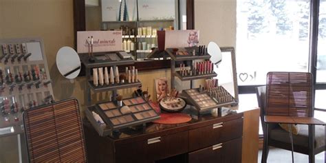 Bj grand salon & spa. Voila Salon Waterloo: Uptown Location | Voila: The Best ...