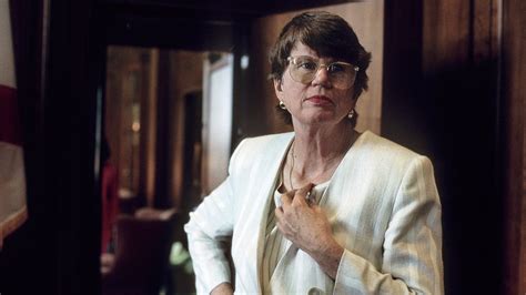 Janet Reno First Woman To Serve As Us Attorney General Dies At 78