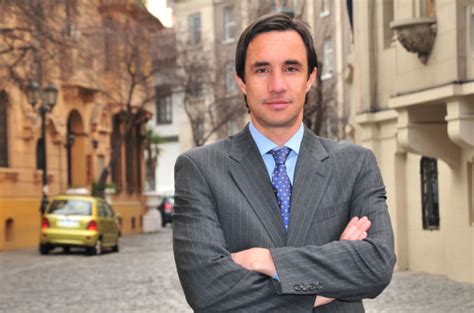 Jobet tras cita con portuarios: Revista Capital | Detrás de los presidenciables