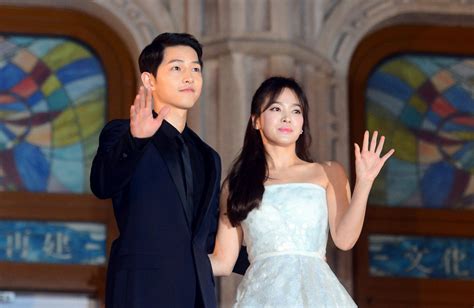 trending] song joong ki and song hye kyo hold secret wedding photoshoot koreaboo