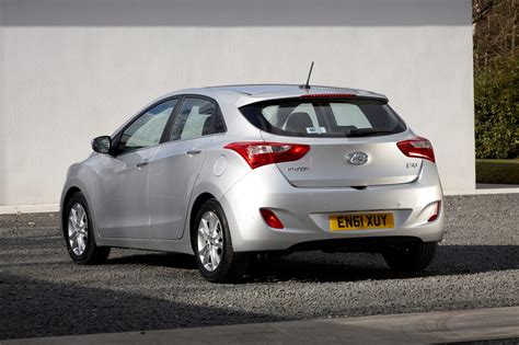 Maybe you would like to learn more about one of these? Hyundai i30 Hatchback (2012 - 2017) Photos | Parkers