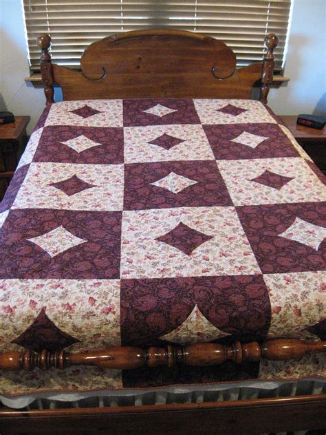 Maybe you would like to learn more about one of these? Queen size quilt Burgundy queen quilt Cathedral window ...