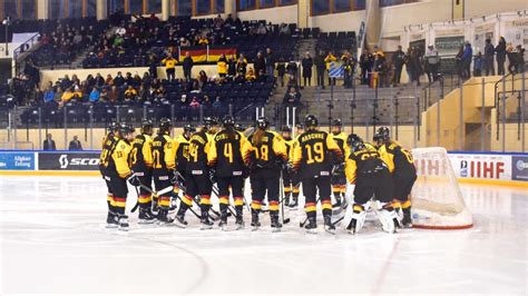 Eishockey wm 2020 vom 8. Eröffnung der 2020 IIHF Eishockey U18 Frauen ...