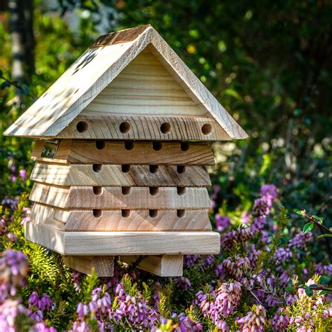Interactive Solitary Bee Hive Flip Top Stewarts Garden Centre