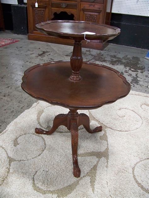 Lot Vintage Mahogany Two Tiered Table