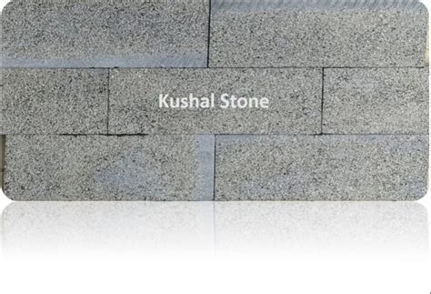 Grey Unpolished Basalt Stone Tile Bush Hammered Finish For Cladding