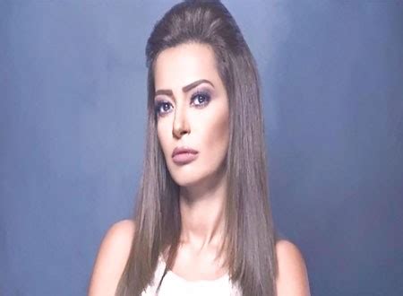 الشيخ الدكتور أبو الحارث ولد في جيلان عام 1970 وانتقل الى بغداد مع عائلته وهو هشام بن عبدالله بن عبد القادر بن موسى بن عبد القادر الكيلاني حفيد الطريقة الكيلانية يرجع. أول تعليق لداليا مصطفى بعد وفاة والدتها