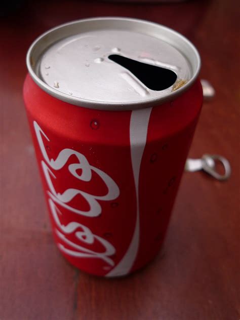 Coke Can An Old Style Ringpull Can Still Be Seen On Coke C Flickr