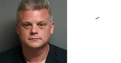former macomb county deputy faces sex charge accused of fondling female inmate cbs detroit